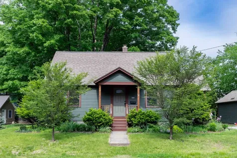 32 Marlboro Avenue Brattleboro VT 05301
