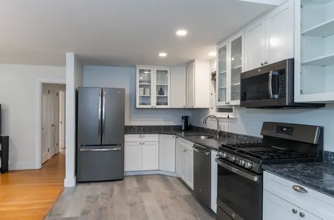 32 Marlboro Avenue Brattleboro VT 05301