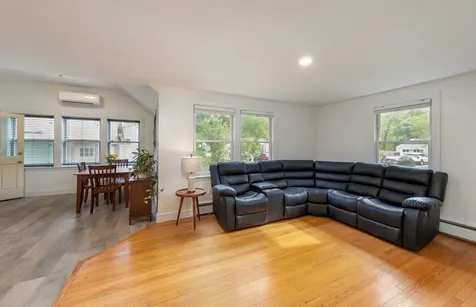 32 Marlboro Avenue Brattleboro VT 05301