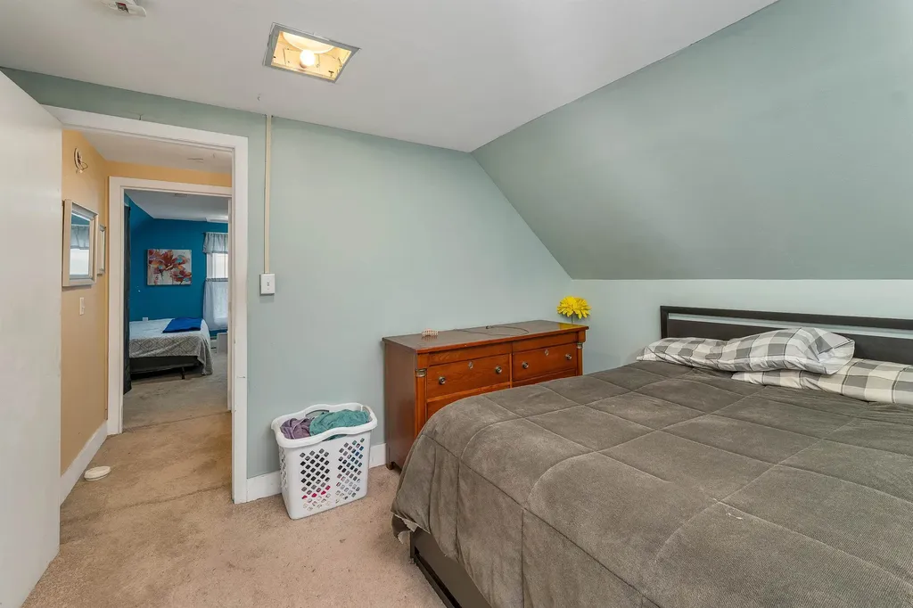 132 Maple Avenue Claremont NH 03743