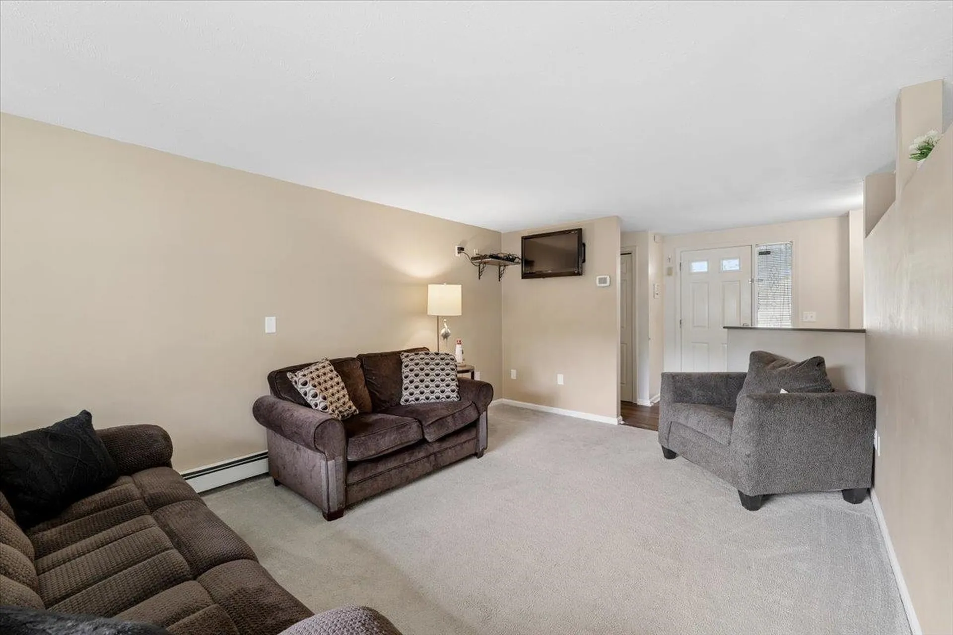 10 Cardinal Court Merrimack NH 03054