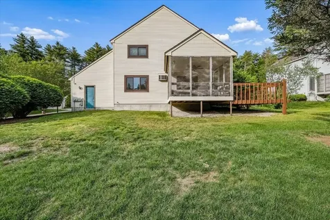 10 Cardinal Court Merrimack NH 03054