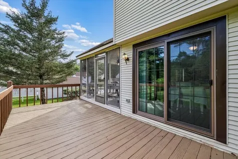 10 Cardinal Court Merrimack NH 03054
