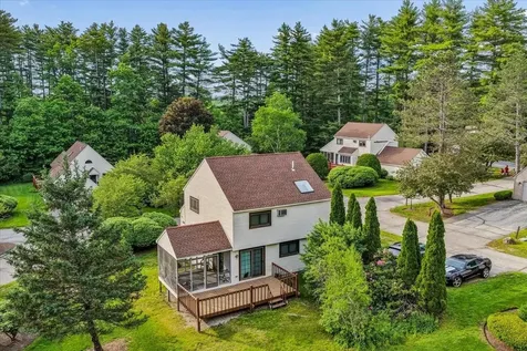 10 Cardinal Court Merrimack NH 03054