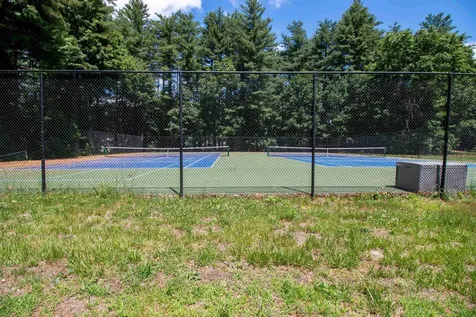 10 Cardinal Court Merrimack NH 03054