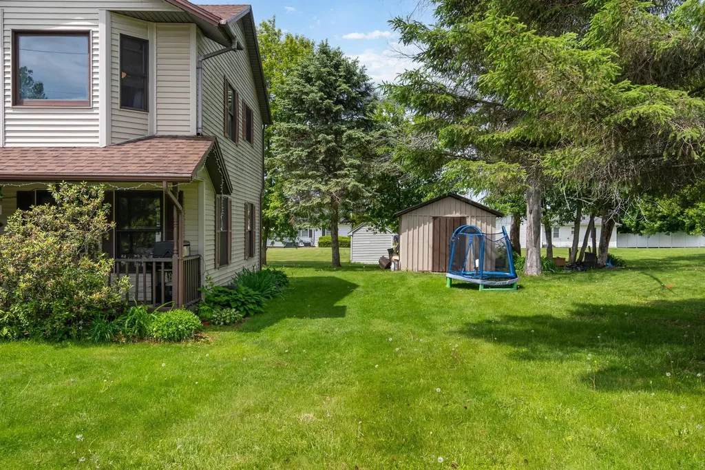 80 Winters Lane Extension Alburgh VT 05440
