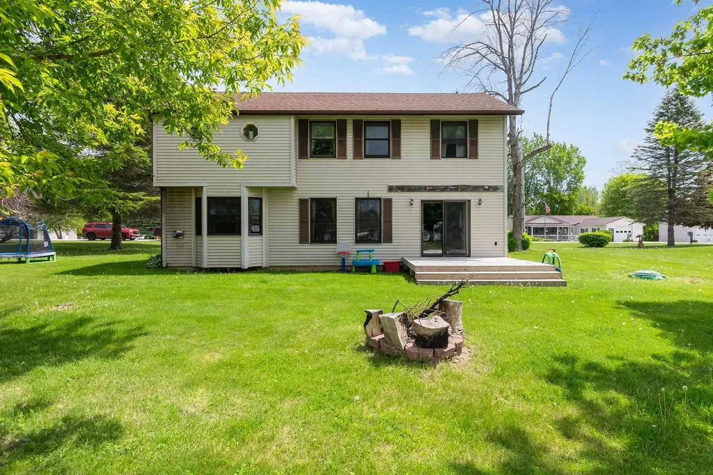80 Winters Lane Extension Alburgh VT 05440