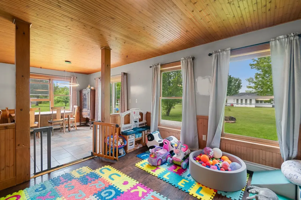 80 Winters Lane Extension Alburgh VT 05440