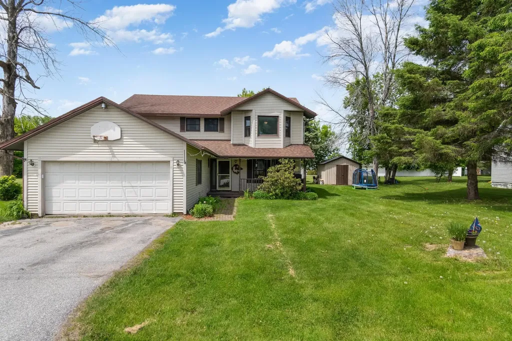 80 Winters Lane Extension Alburgh VT 05440