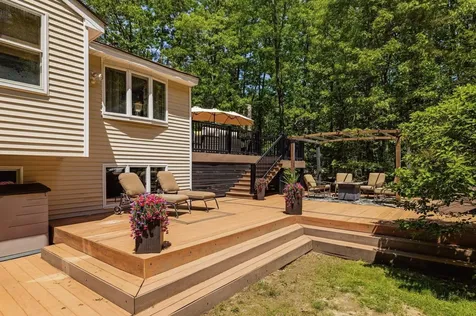2 Garrison Lane Madbury NH 03823