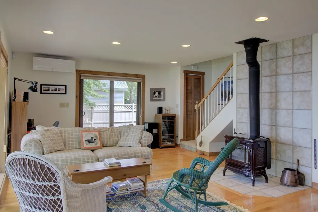 325 Oakridge Lane North Hero VT 05474
