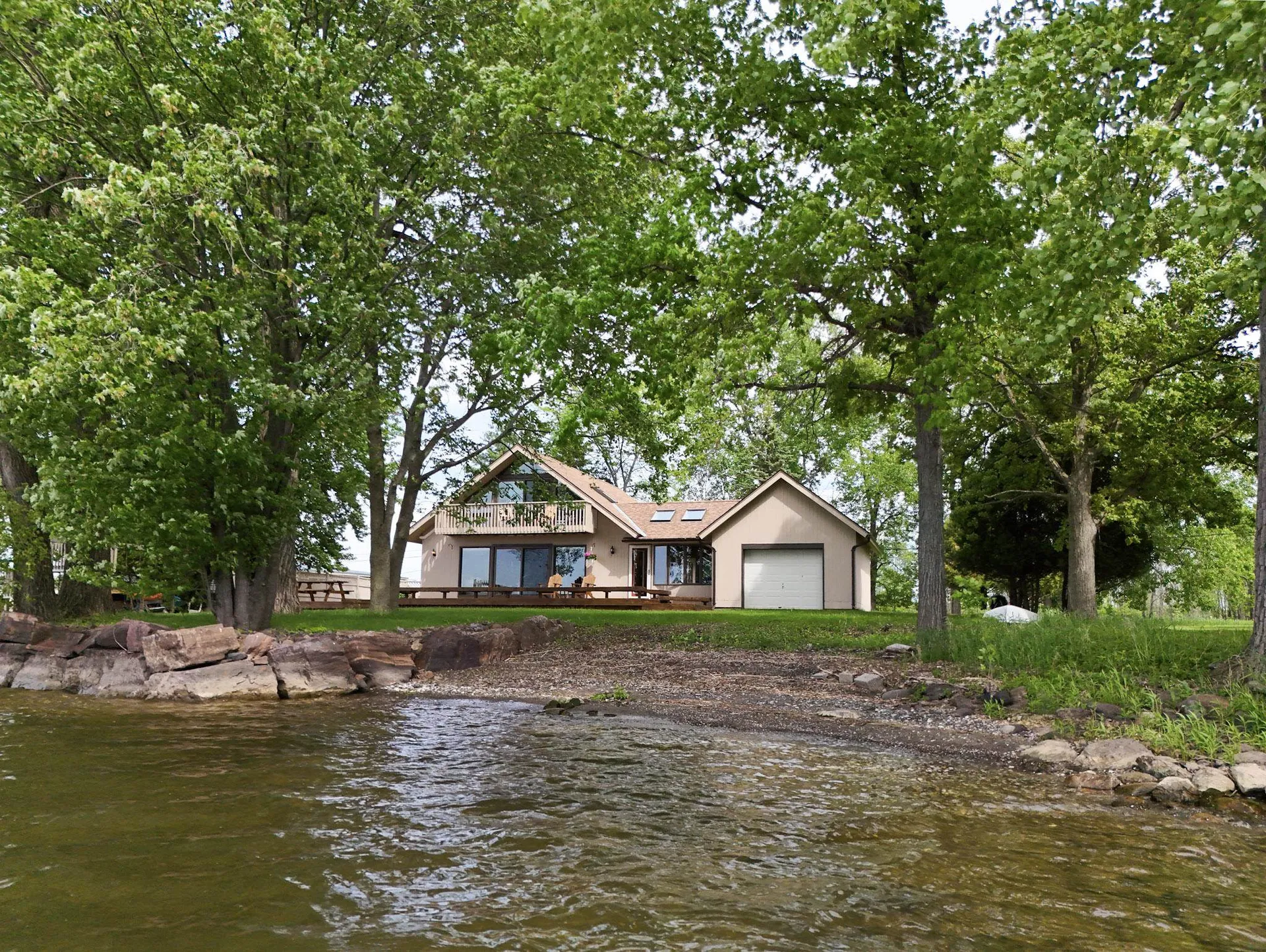 325 Oakridge Lane North Hero VT 05474