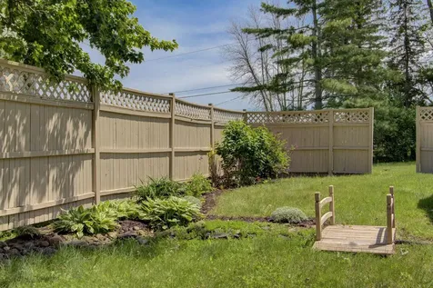 325 Oakridge Lane North Hero VT 05474