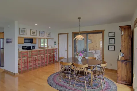 325 Oakridge Lane North Hero VT 05474