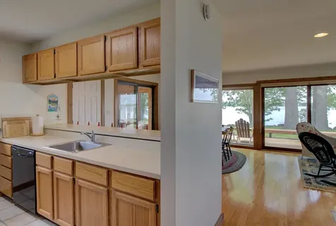 325 Oakridge Lane North Hero VT 05474
