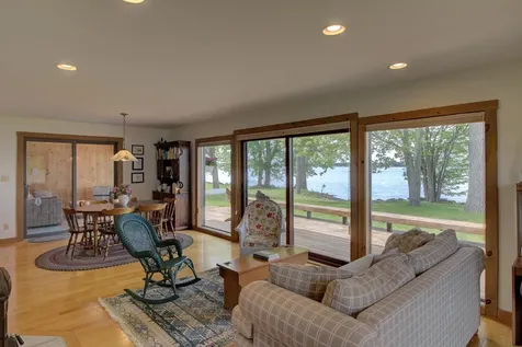 325 Oakridge Lane North Hero VT 05474
