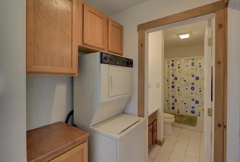 325 Oakridge Lane North Hero VT 05474
