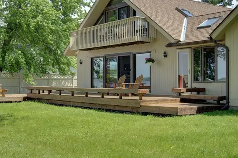 325 Oakridge Lane North Hero VT 05474