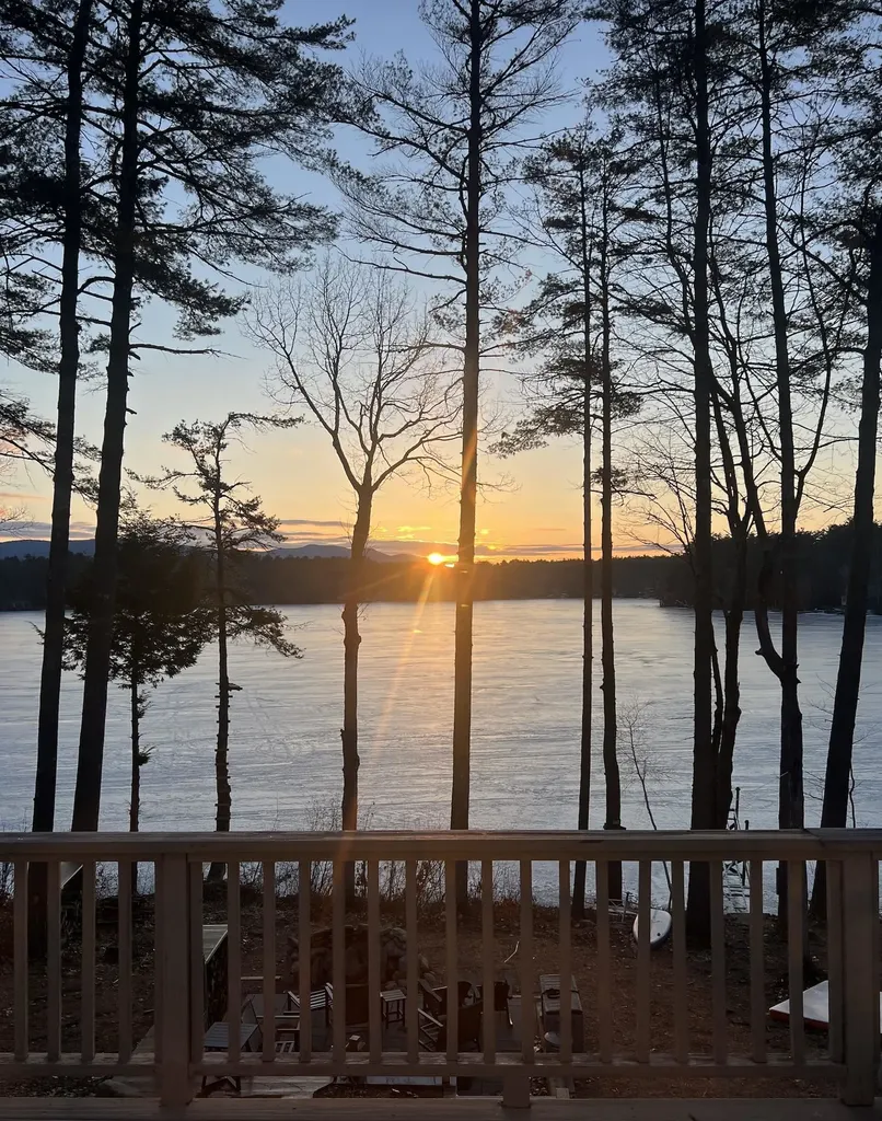 60 Glidden Road Moultonborough NH 03254