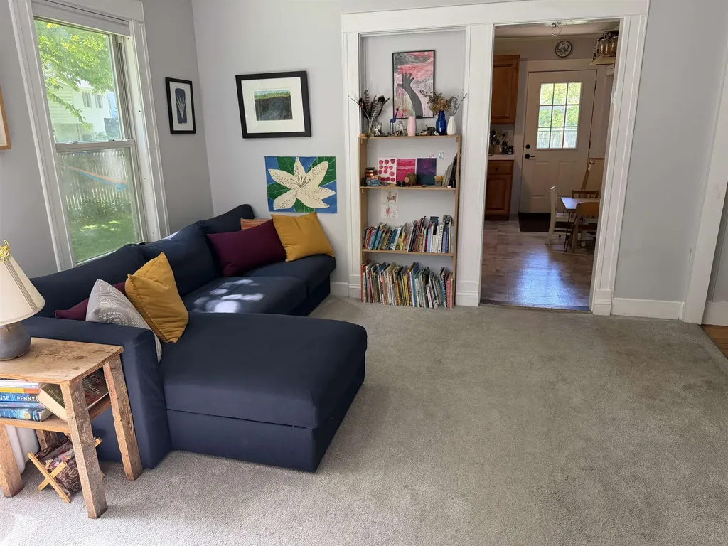 136 Horseshoe Avenue Hartford VT 05088