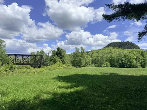 00 Northside Road Stark NH 03582