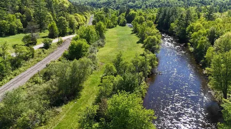 00 Northside Road Stark NH 03582