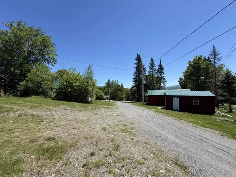 17 Cone Pass Pittsburg NH 03592