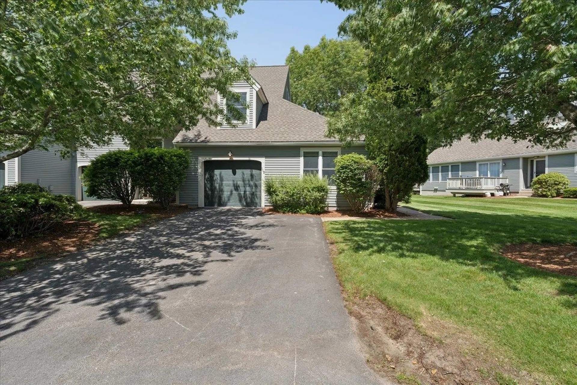 110 Hawthorne Village Road Nashua NH 03062
