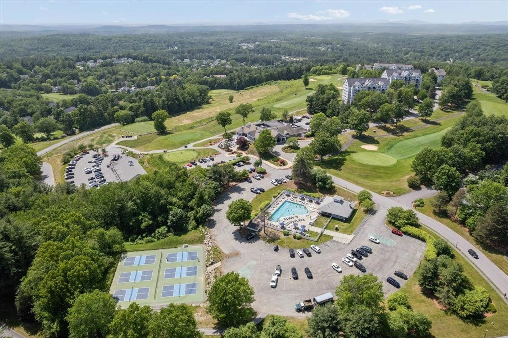 110 Hawthorne Village Road Nashua NH 03062