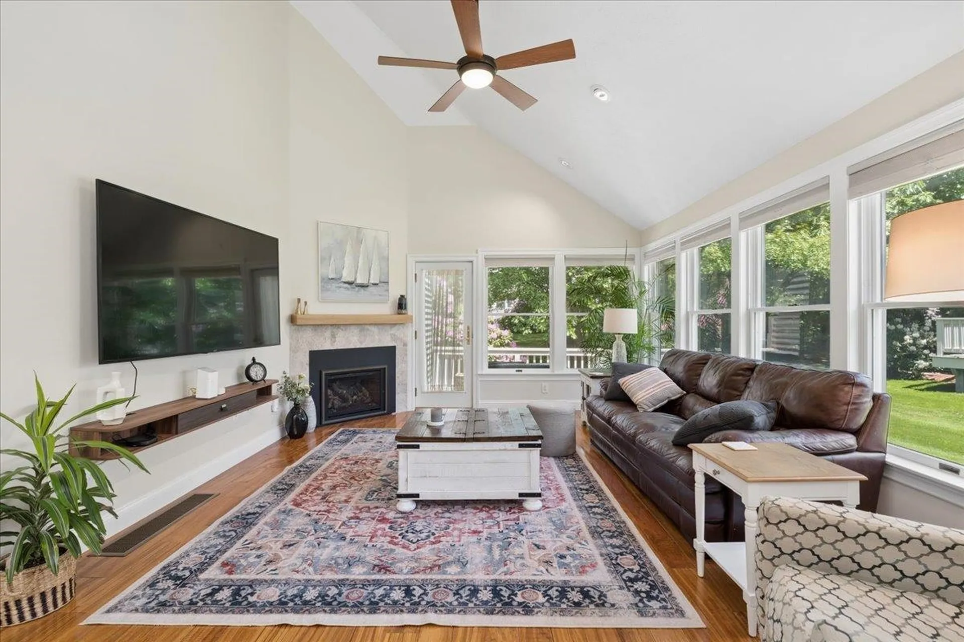 110 Hawthorne Village Road Nashua NH 03062