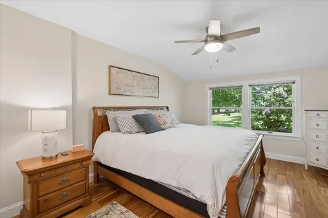 110 Hawthorne Village Road Nashua NH 03062