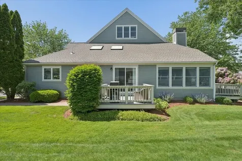 110 Hawthorne Village Road Nashua NH 03062