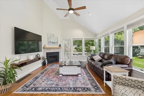 110 Hawthorne Village Road Nashua NH 03062