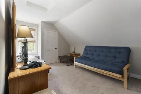 38 Regina Avenue Raymond NH 03077