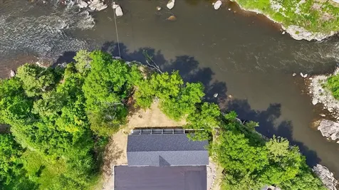 7 River Street Milton VT 05468