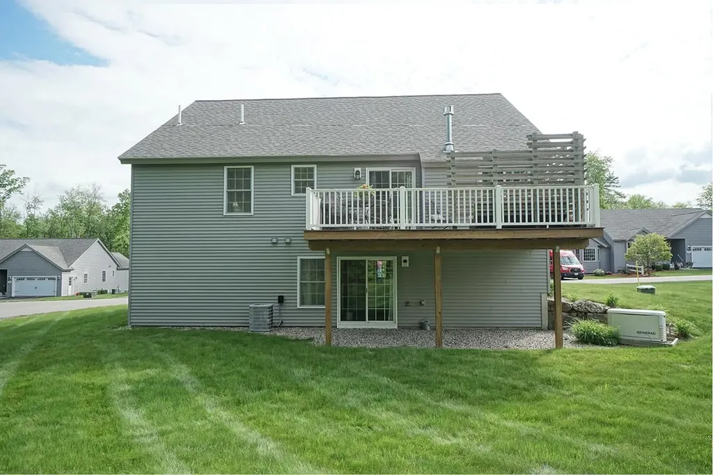 7 Northfield Road Atkinson NH 03811