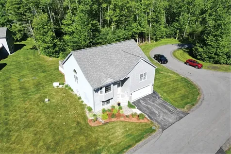 7 Northfield Road Atkinson NH 03811