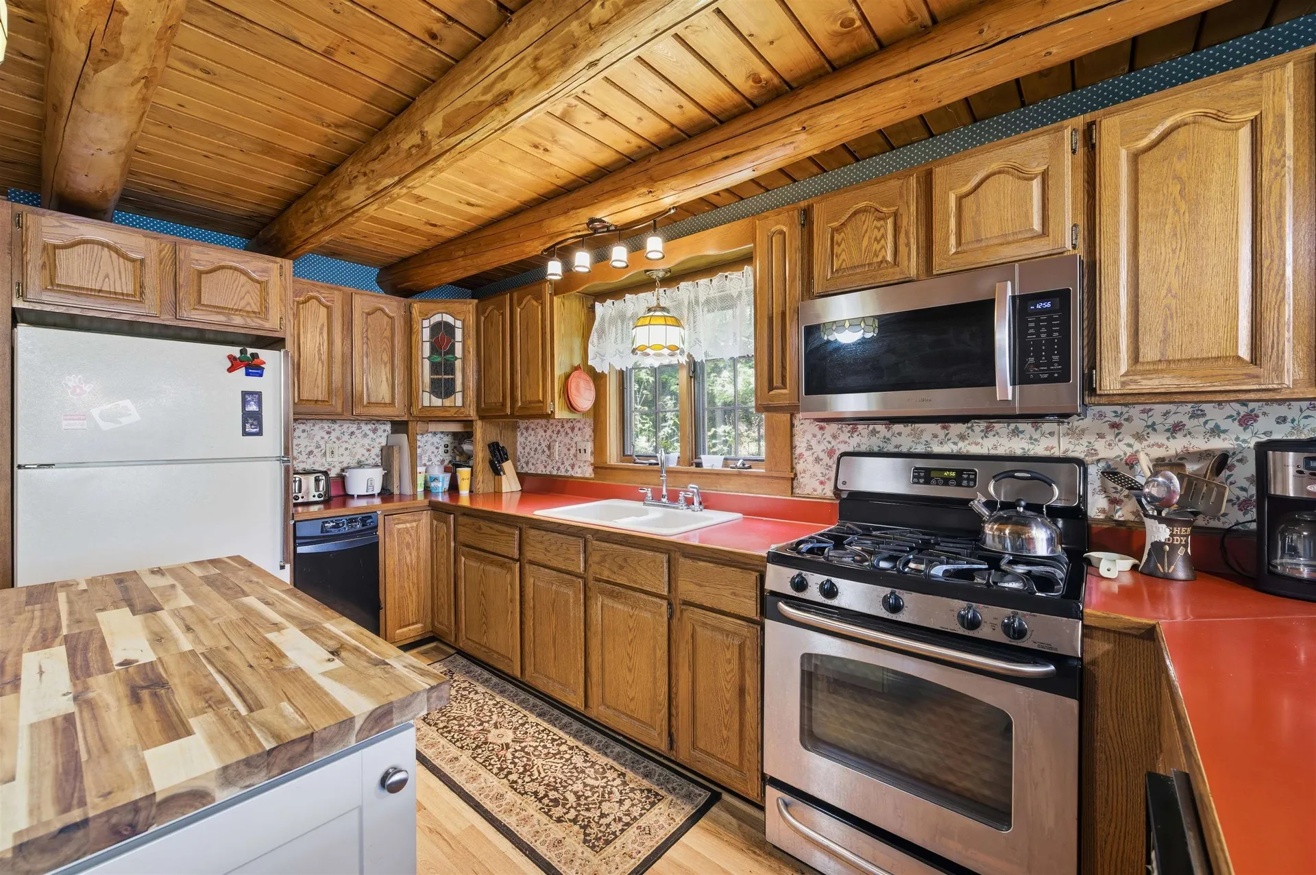 78 Little Pond Road Errol NH 03579