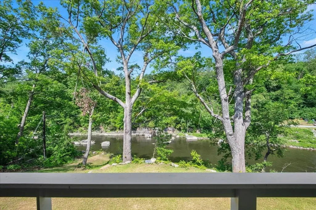 7 River Street Milton VT 05468