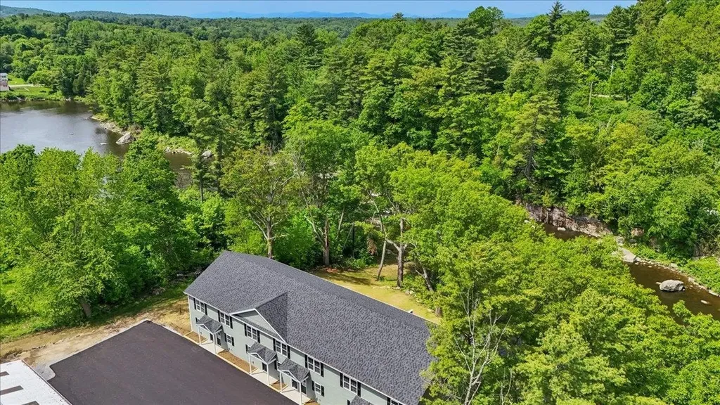 7 River Street Milton VT 05468