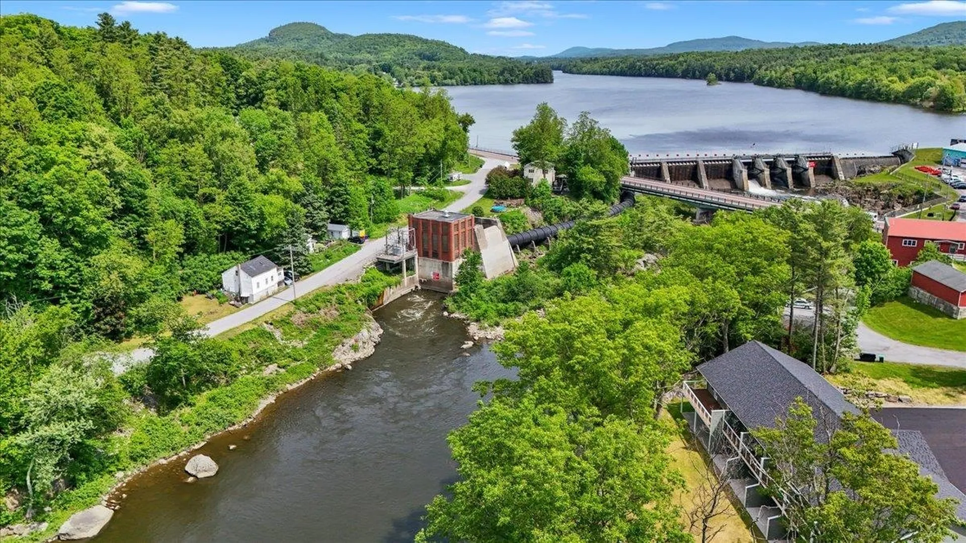 7 River Street Milton VT 05468