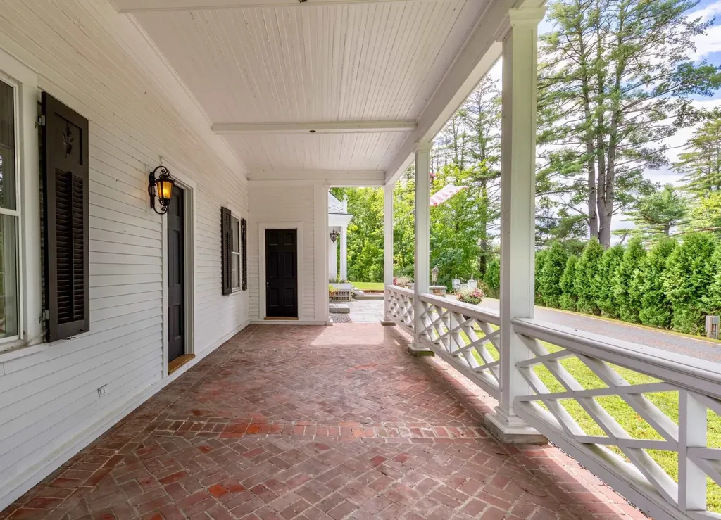 9 Camel Hump Road Newport NH 03773