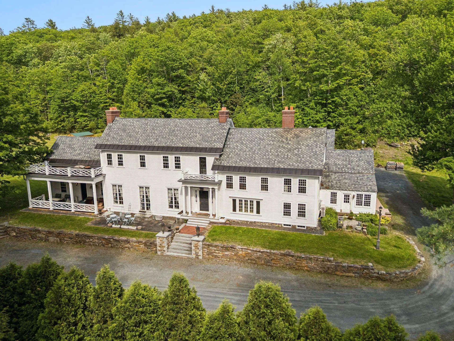 Newport NH, 9 Camel Hump Road