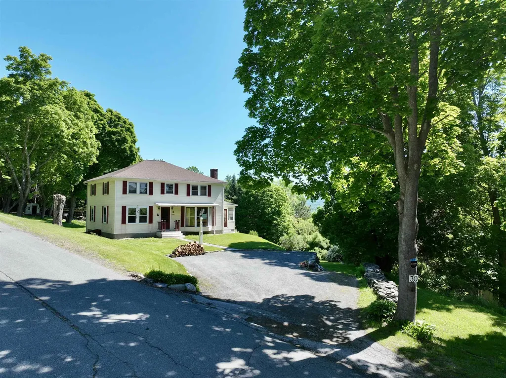 30 Summer Street Bradford VT 05033
