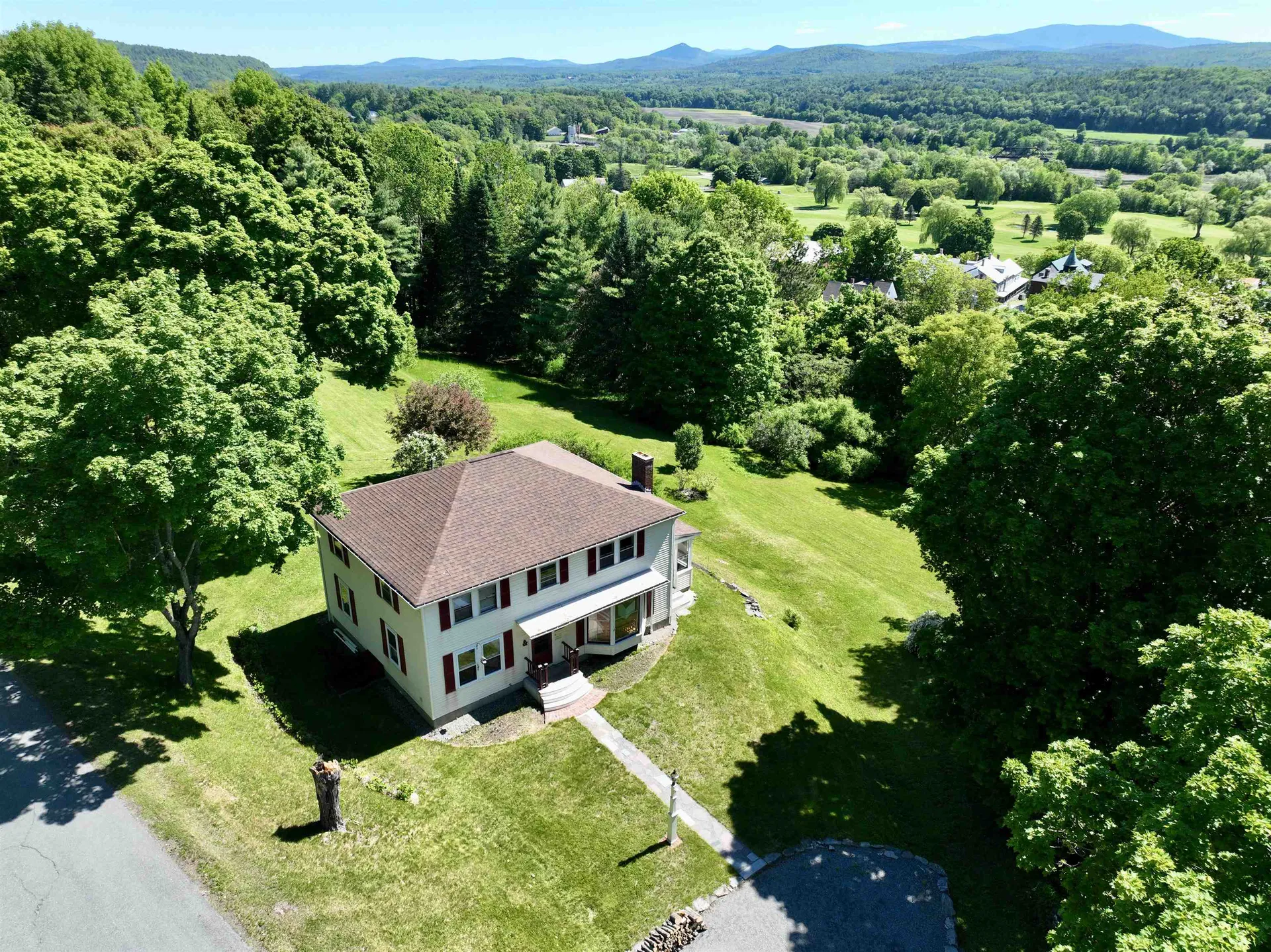 30 Summer Street Bradford VT 05033