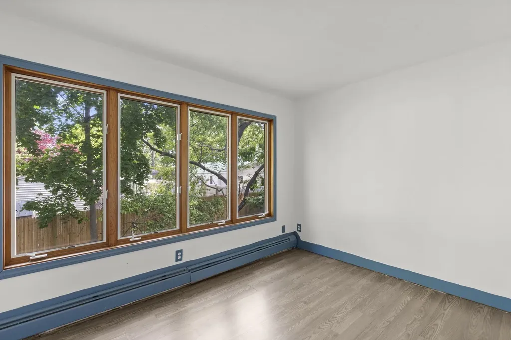 11 Emerald Avenue Hampton NH 03842