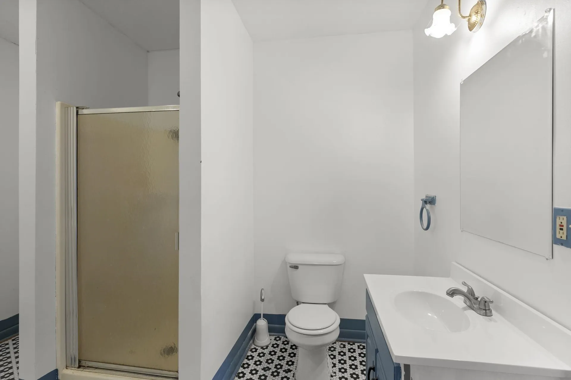 11 Emerald Avenue Hampton NH 03842