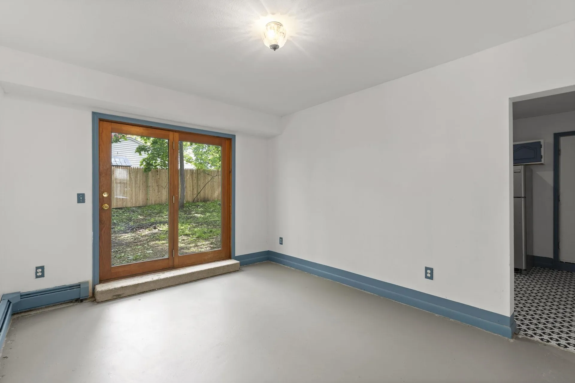 11 Emerald Avenue Hampton NH 03842
