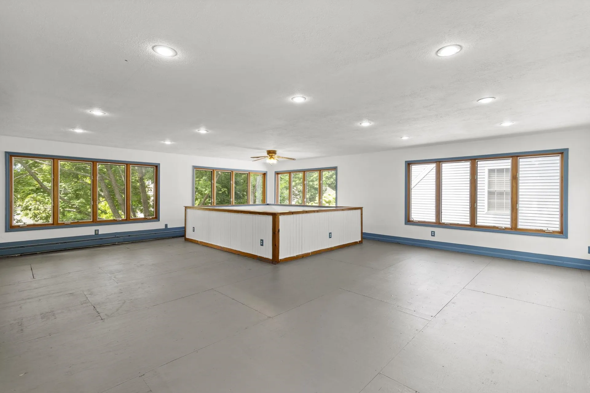 11 Emerald Avenue Hampton NH 03842