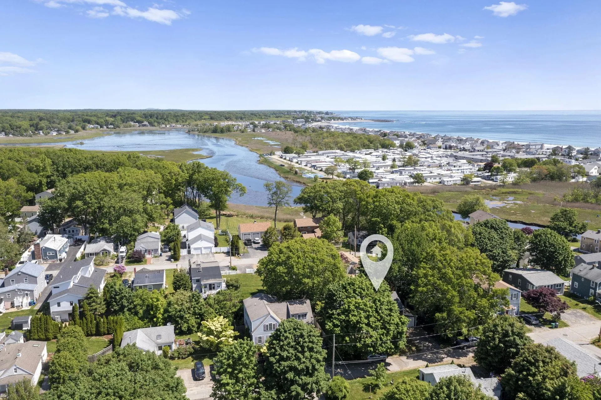 11 Emerald Avenue Hampton NH 03842
